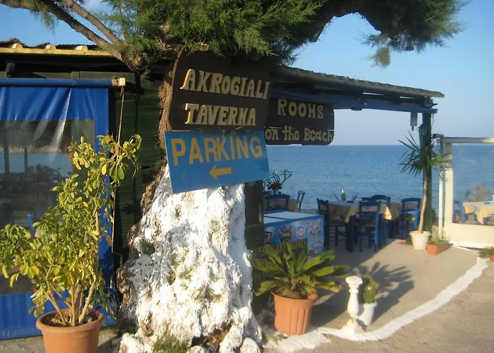 Beachfront Apartment Kato Zakros